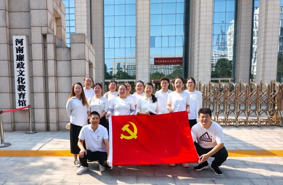 2af5377da2ef033082ff9f91c0a185cf.jpg 2af5377da2ef033082ff9f91c0a185cf.jpg